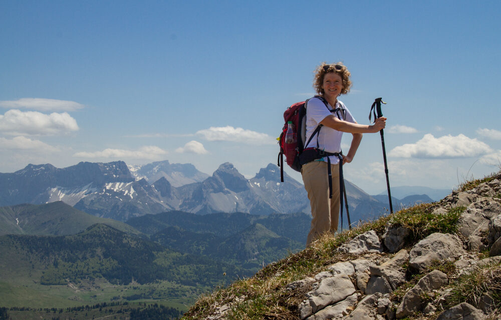 Le Jocou 2051 m ,  à partir du Col de Menée