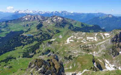 Pointe de Chalune 2116 m, Pointe de Chavasse 2012 m et Haute Pointe (1958m) en boucle